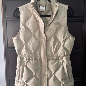 The North Face Women's Off-White Quilted Vest